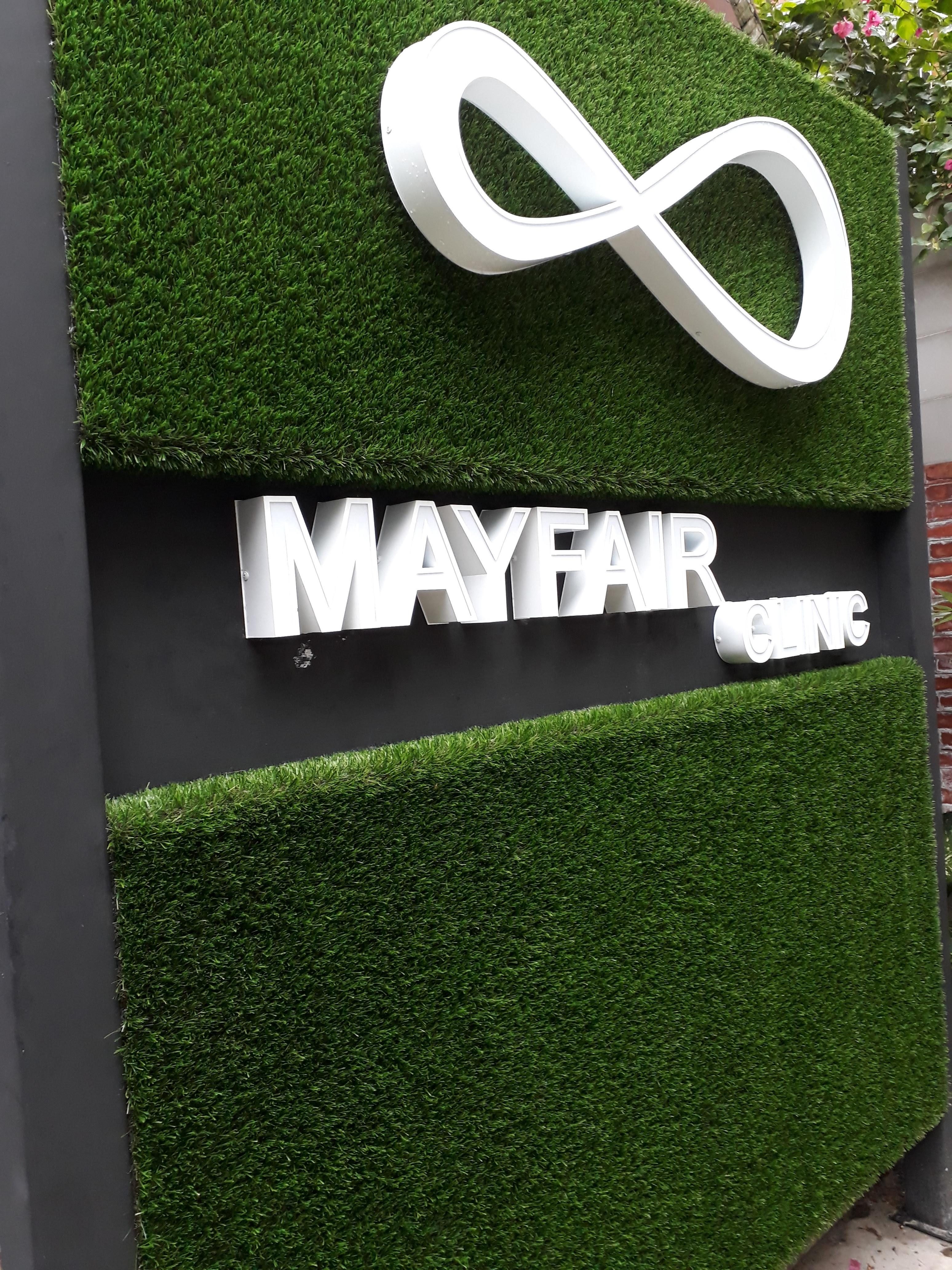 งานผลิตติดตั้ง MAYFAIR CLINIC ตัวอักษร ซิงค์ยกขอบ ทำสี ซ่อนไฟ LED หน้าอะคริลิค 3 มม. พร้อมติดตั้งราคาโรงงาน สำเนา