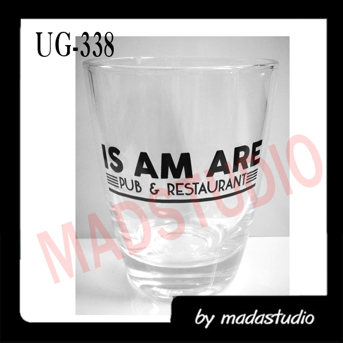 แก้วใสมีทุกรุ่นพร้อมสกรีน