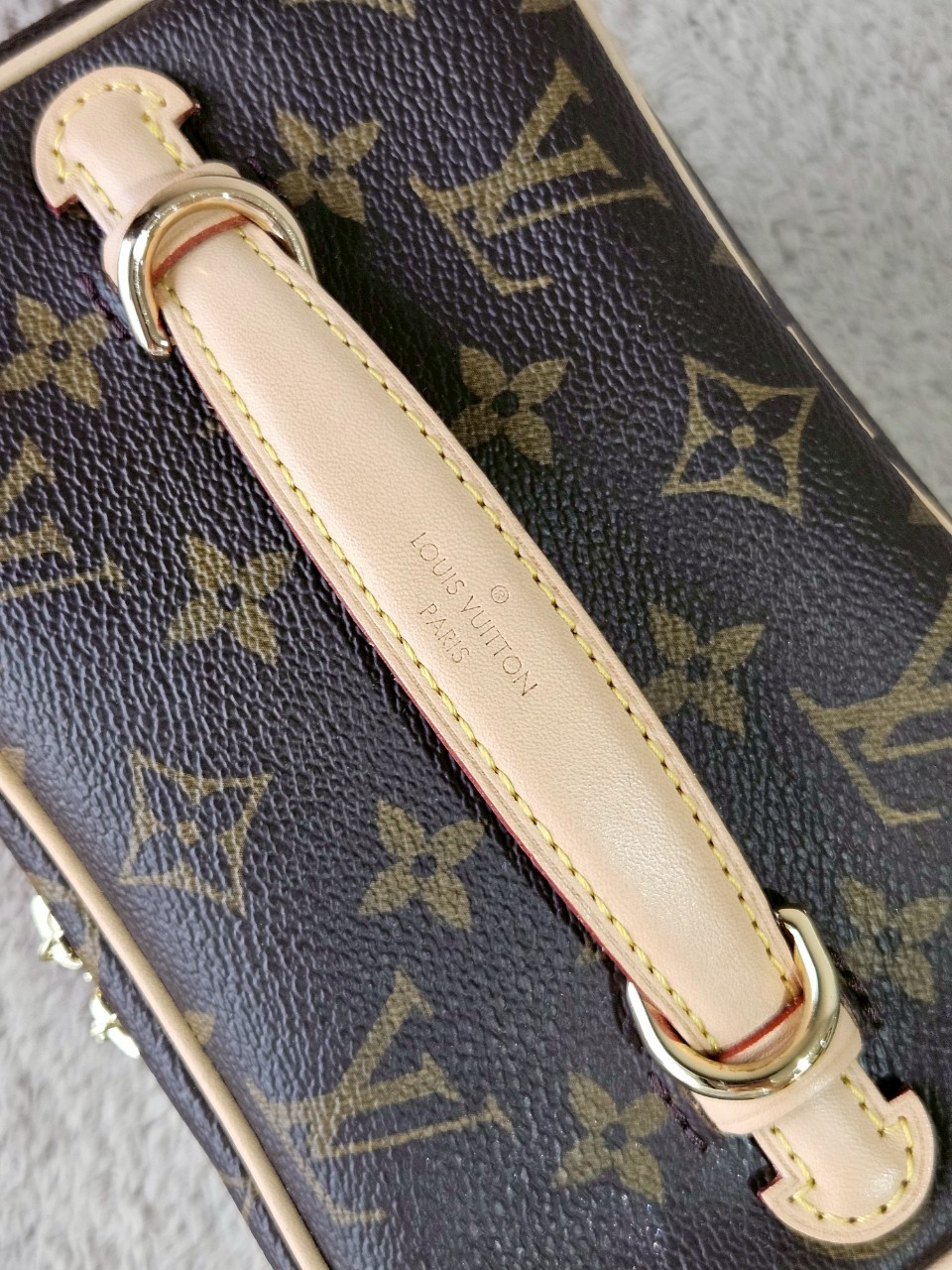 LV Nice Mini Microchip