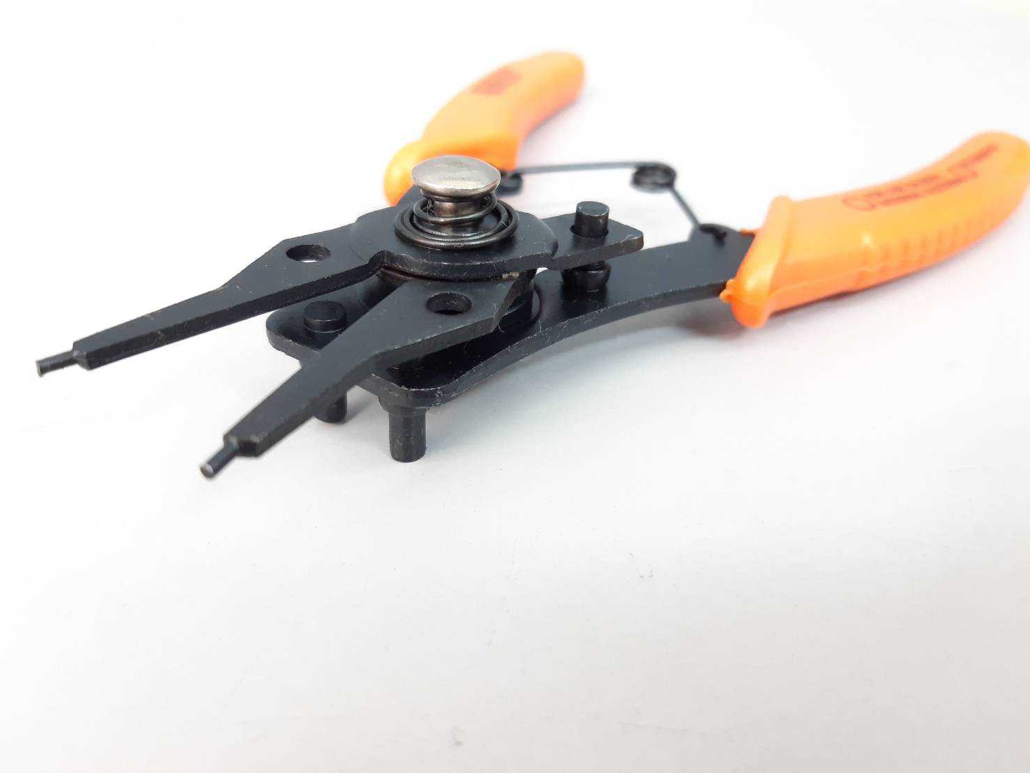 คีมหุบ-ถ่างแหวน 4 ตัวชุด อัดแผง