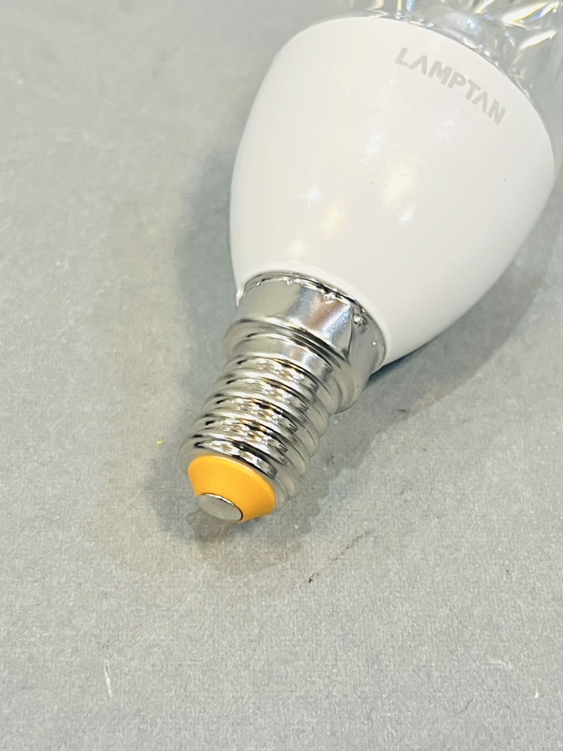 หลอดจำปา LED 4w E14 แสงวอร์ม แลมป์ตัน