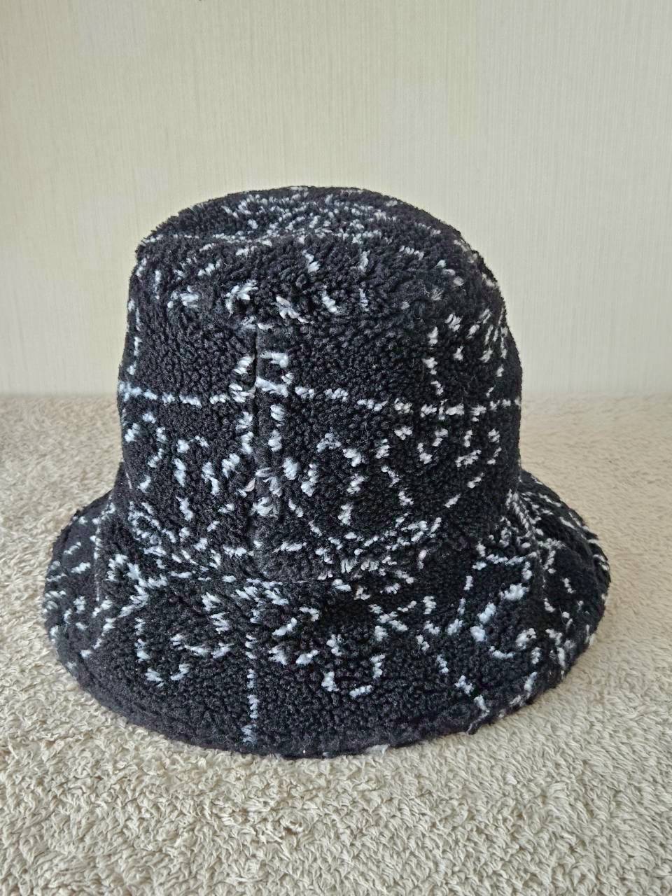Chanel faux fur interlocking cc bucket hat