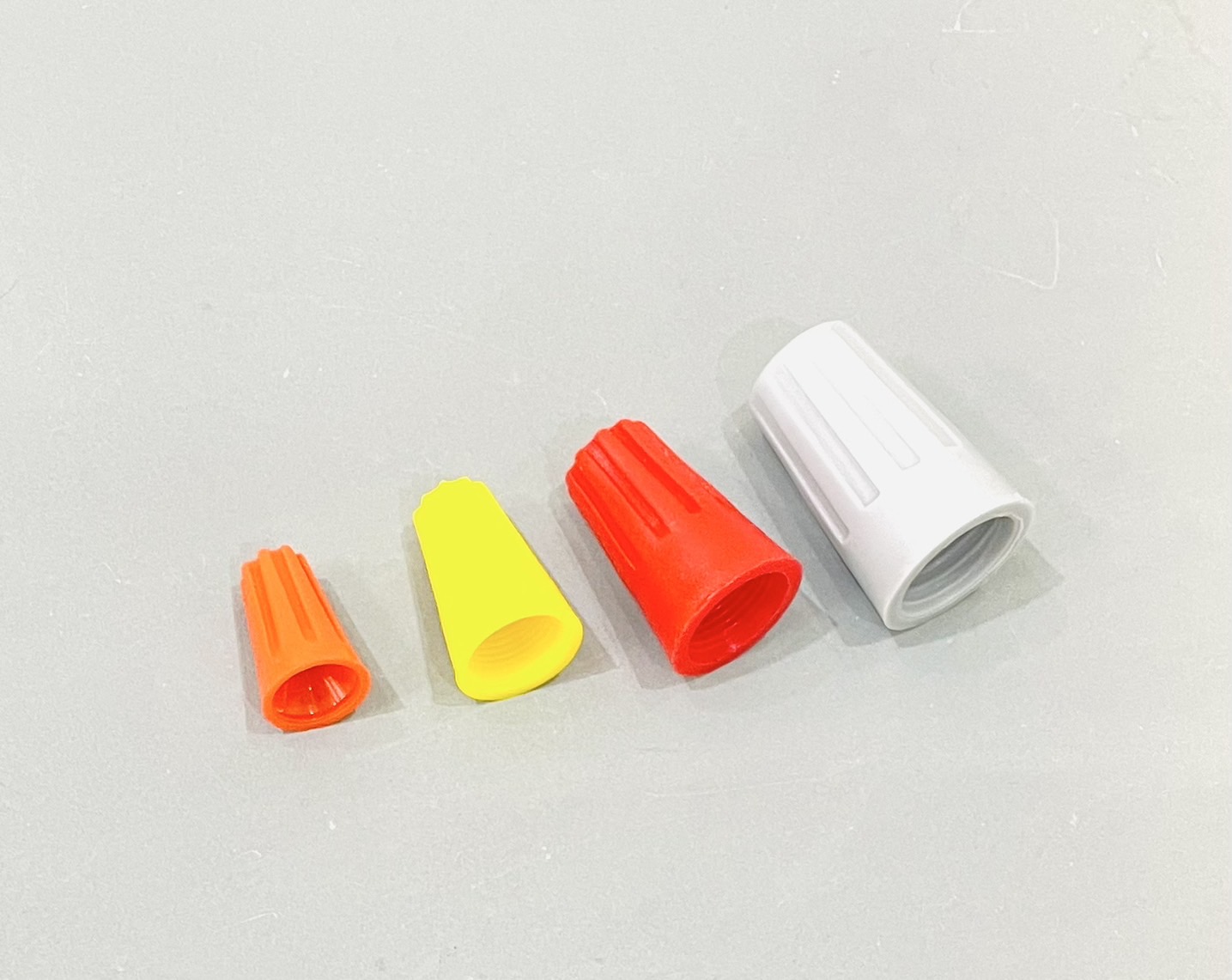 วายนัต (กล่อง)