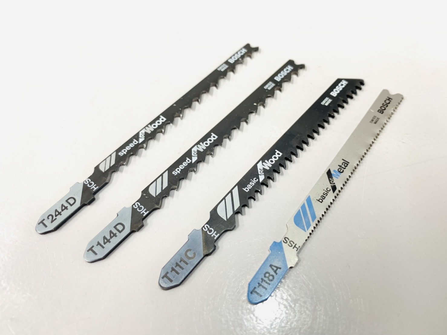 ใบเลื่อยจิ๊กซอ BOSCH ตัดไม้ #T111C (1ใบ)