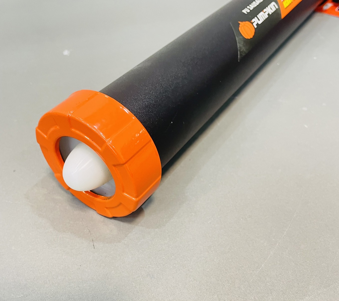 ปืนยิงกาวไส้กรอก 15" พัมคิน