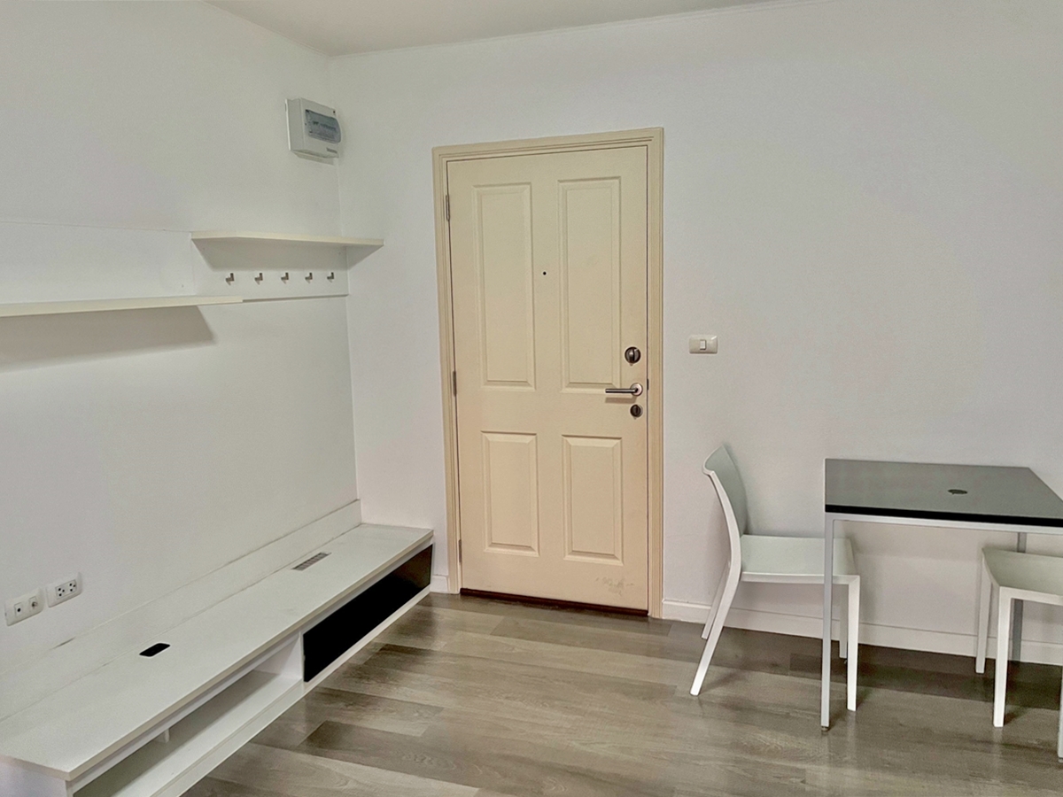 ขาย ดีคอนโด แคมปัส รีสอร์ท รังสิต ชั้น 8 ใกล้ ม.ธรรมศาสตร์ รังสิต