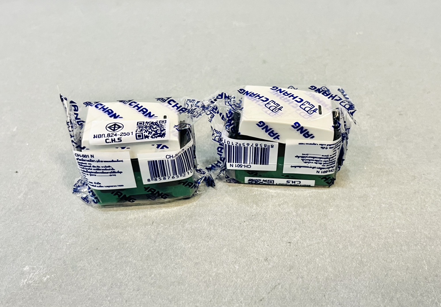 สวิทซ์ฝัง 1 ทาง ช้าง รุ่นใหม่ CH501N รุ่นเสียบ