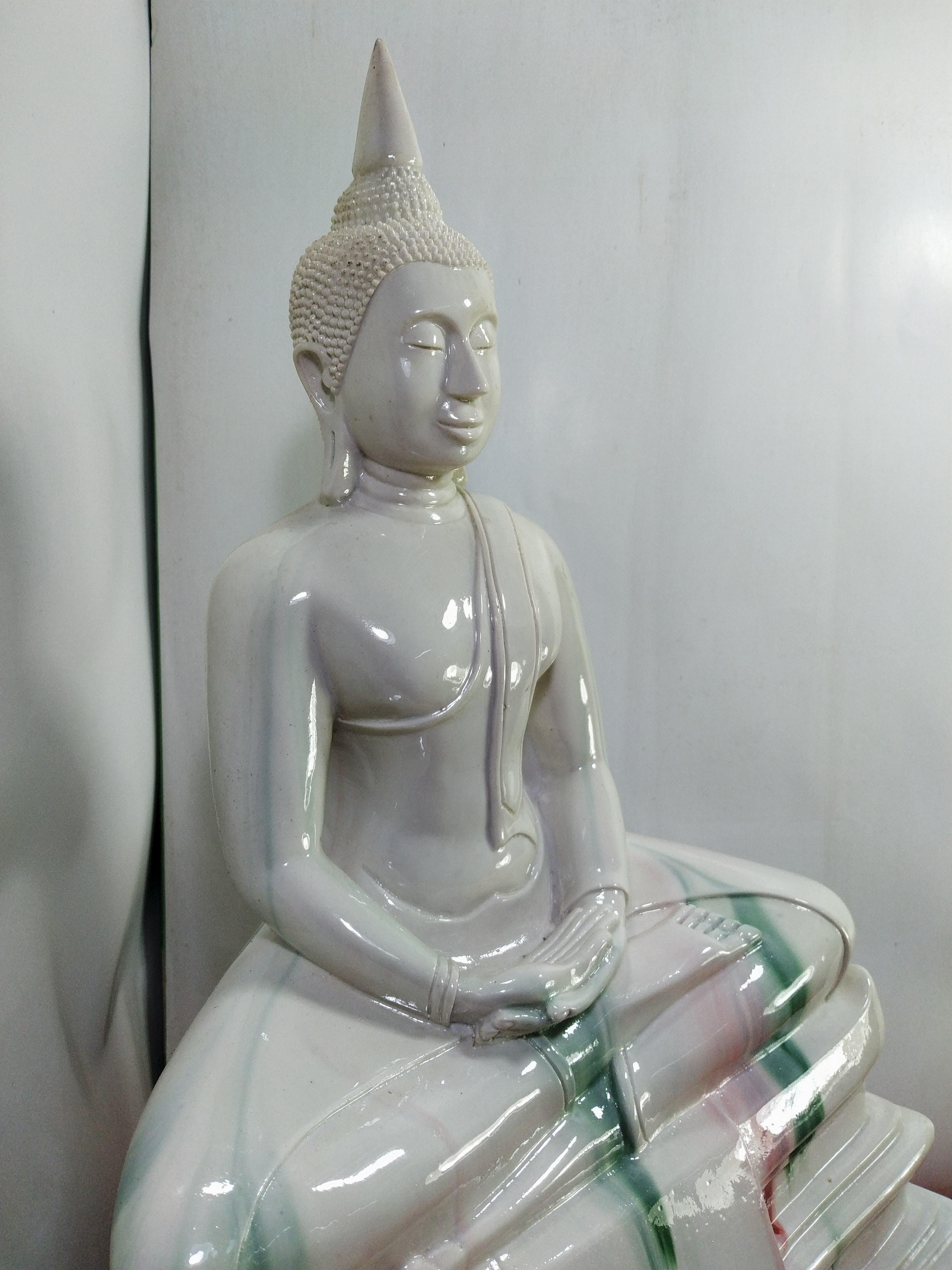 หลวงพ่อโสธร วัดโสธรวรารามวรวิหาร ฉะเชิงเทรา ฐาน13นิ้ว