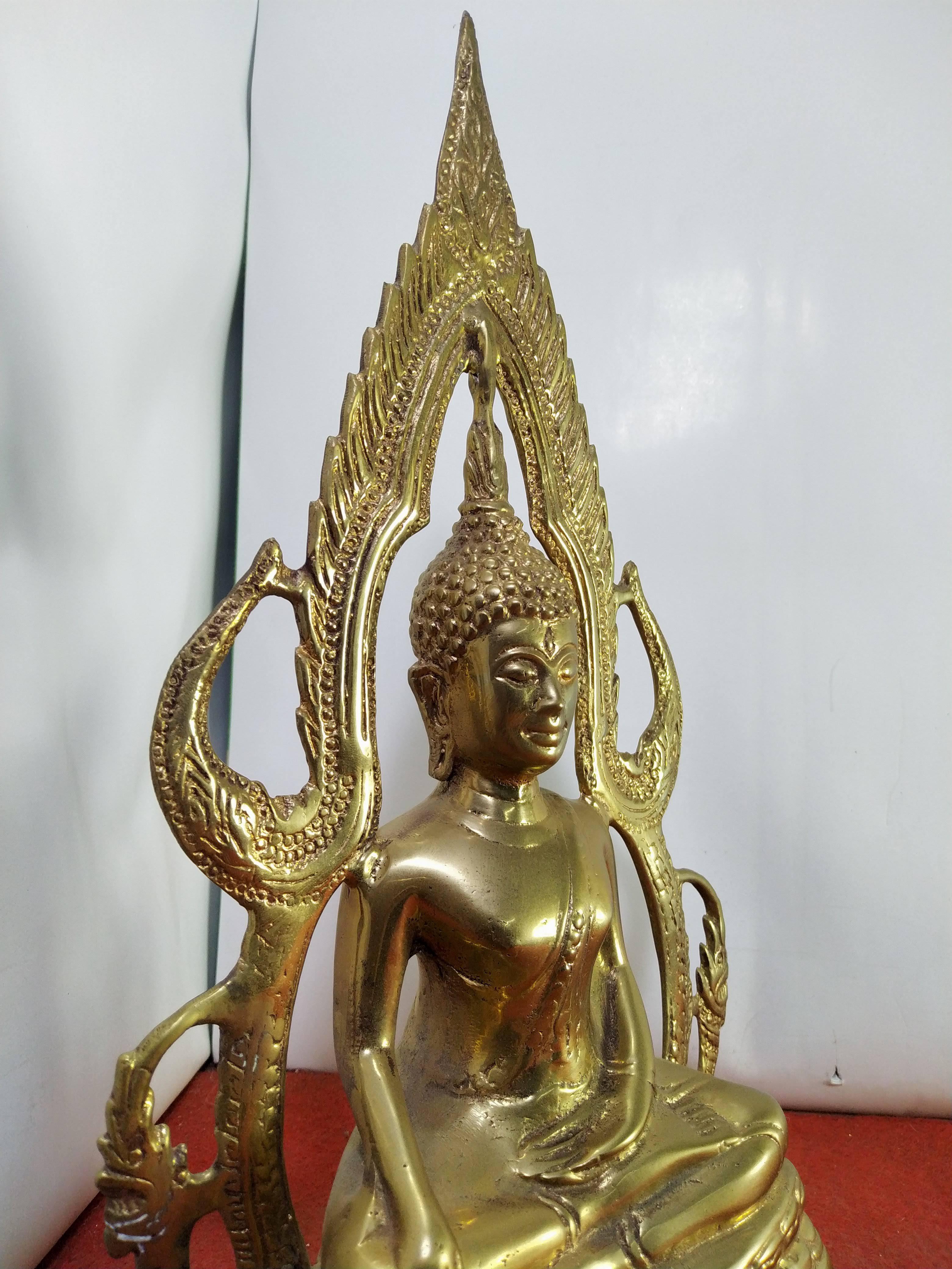 พระพุทธชินราช ๒๕ ศตวรรษ ฐานกว้าง 6 นิ้ว เนื้อทองเหลืองขัดเงางดงาม