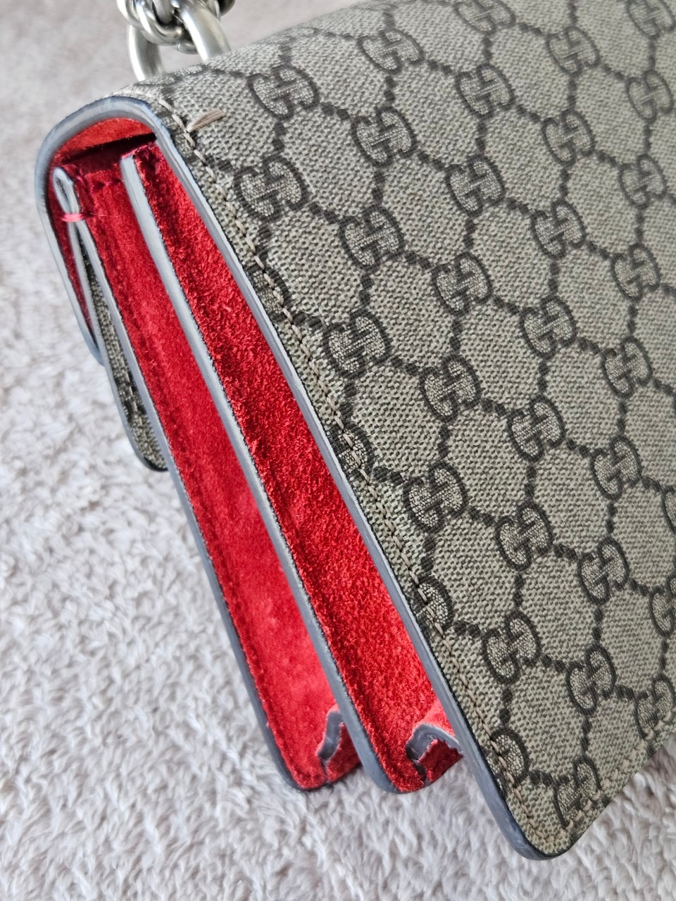 Gucci Dionysus Small ปีกแดง