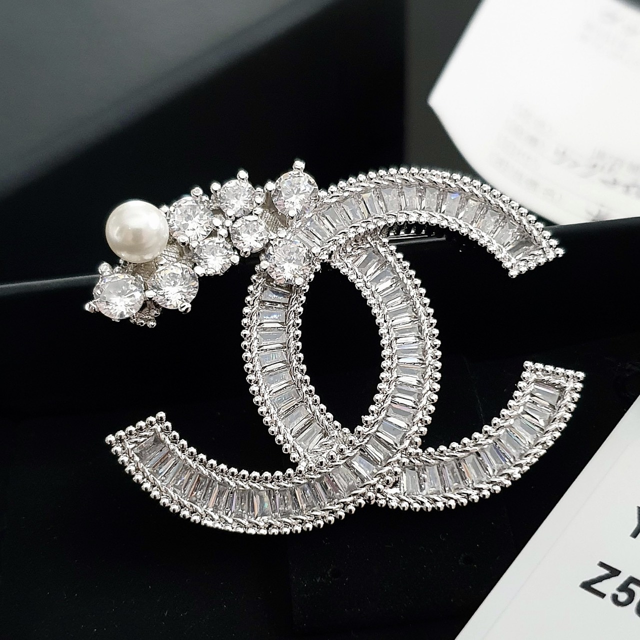 เข็มกลัดชาแนล งานHiend Chanel Brooch