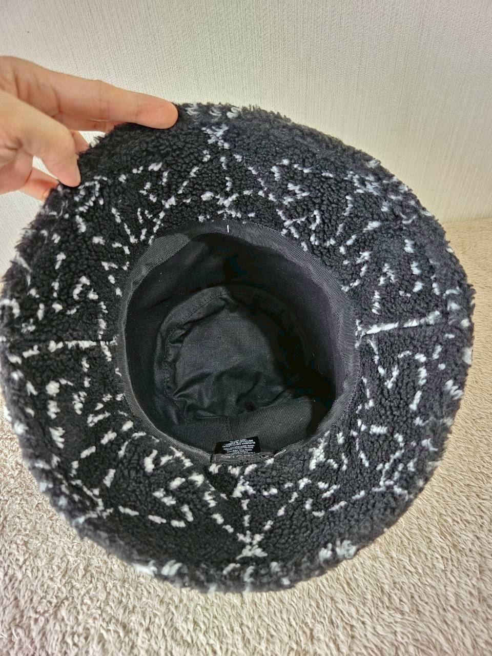Chanel faux fur interlocking cc bucket hat