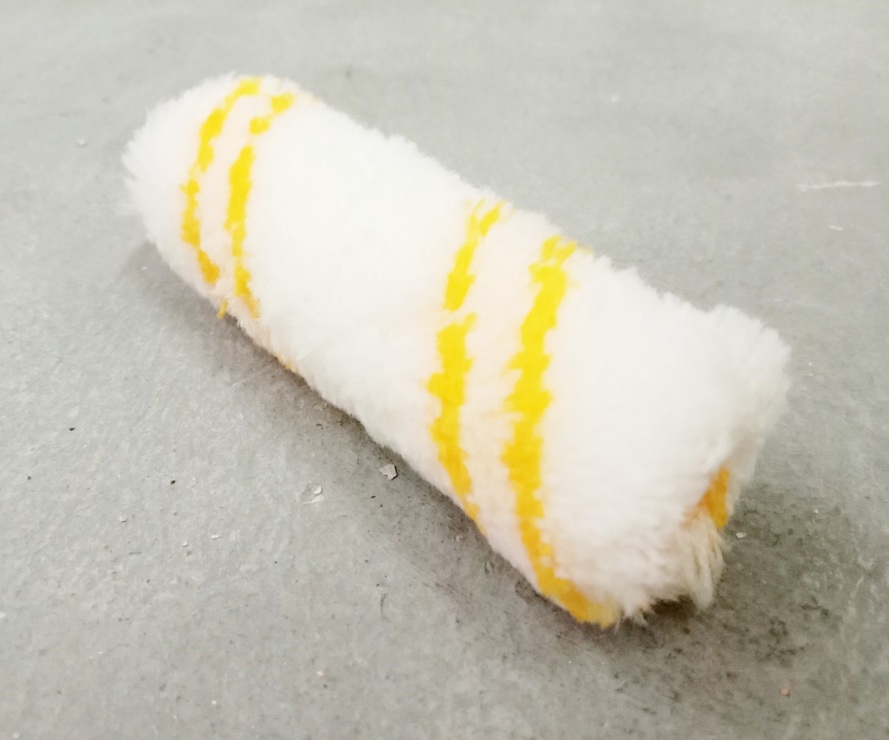 อะไหล่ลูกกลิ้ง 4" แกน1" Eagle One