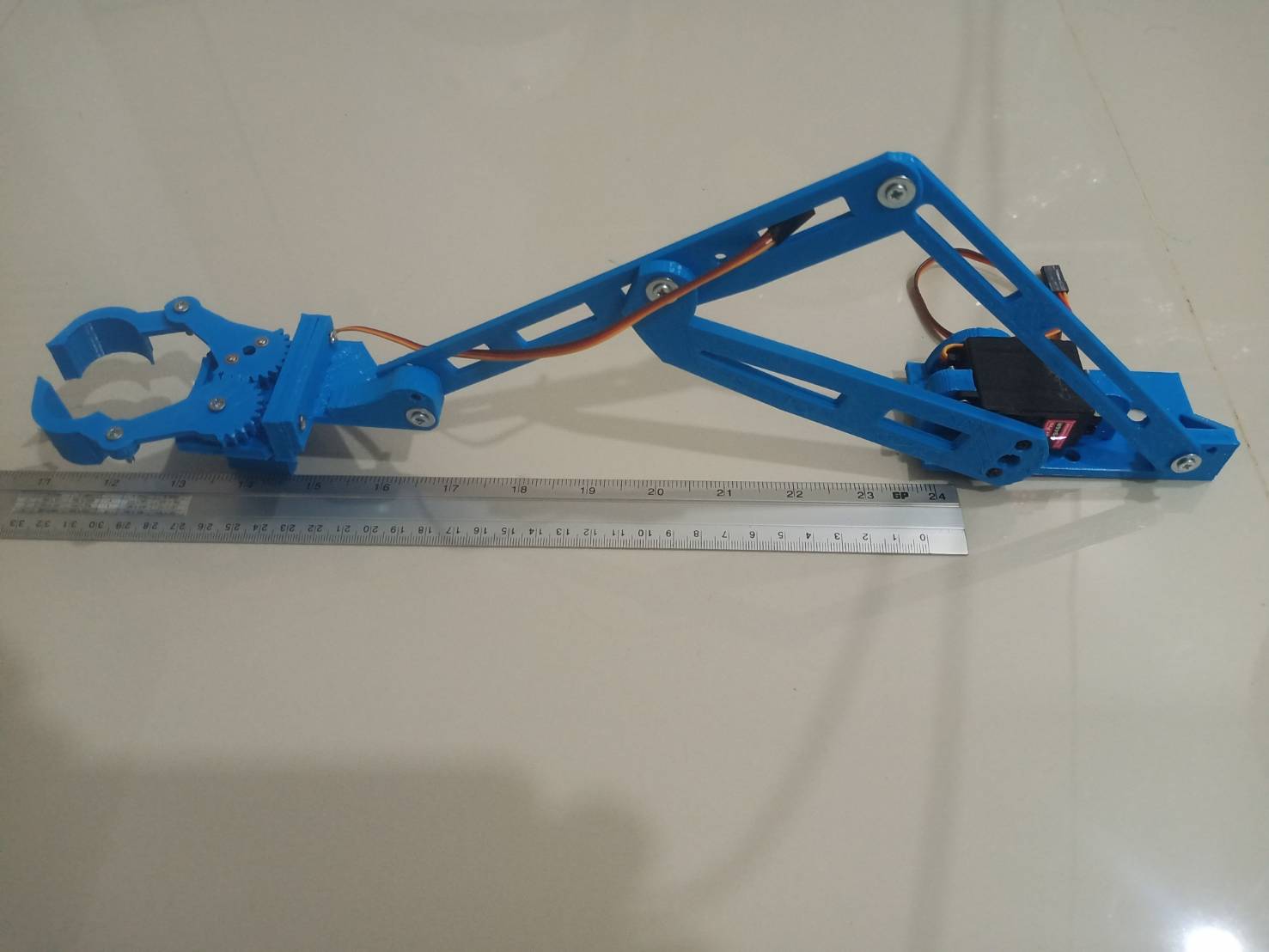 มือคีบ ระยะ 10- 30 ซม. 2เซอร์โว Ex