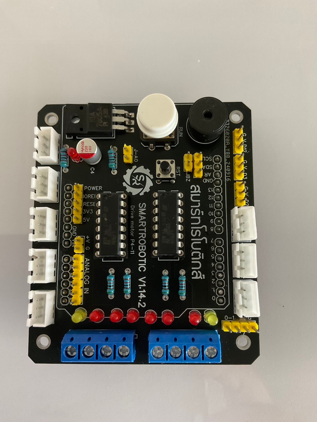 SMR บอร์ดหุ่นยนต์ระดับกลาง พร้อมใช้งาน (ไม่รวมบอร์ดarduino uno)