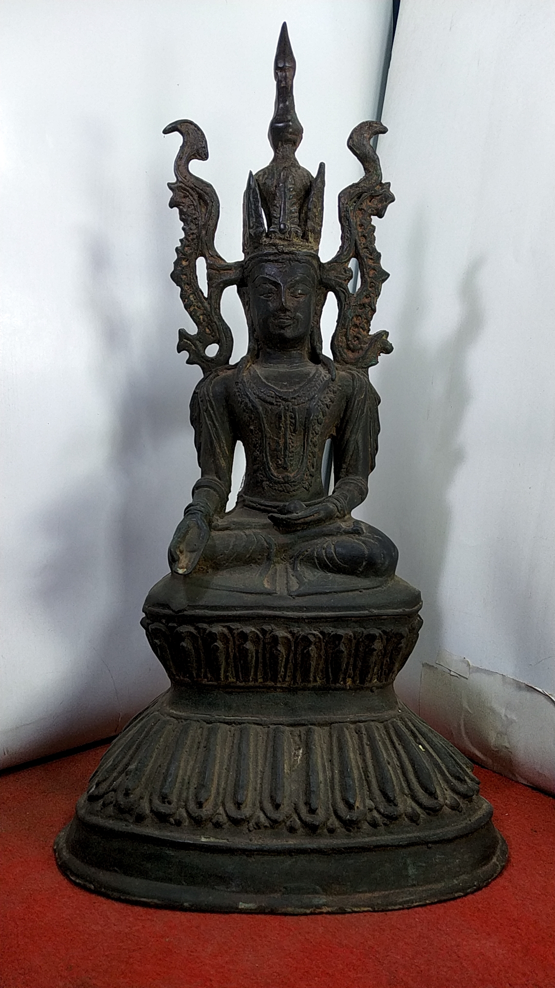 พระบูชา พระเชียงรุ้ง ทรงเครื่อง ฐานกว้าง 8 นิ้ว เนื้อโลหะสำริด