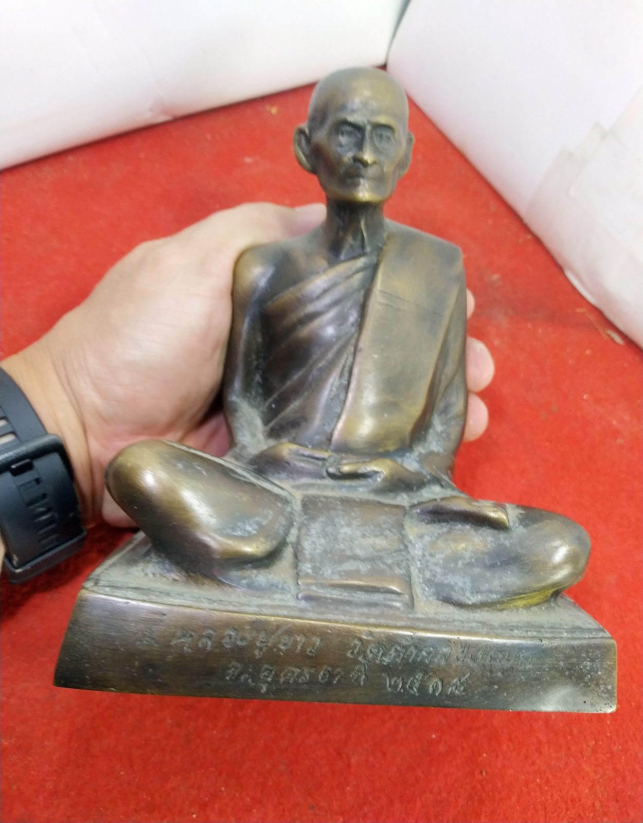 หลวงปู่ขาว อนาลโย วัดถ้ำกลองเพล จ.อุดรธานี พ.ศ ๒๕๑๘ หน้าตัก 5 นิ้ว