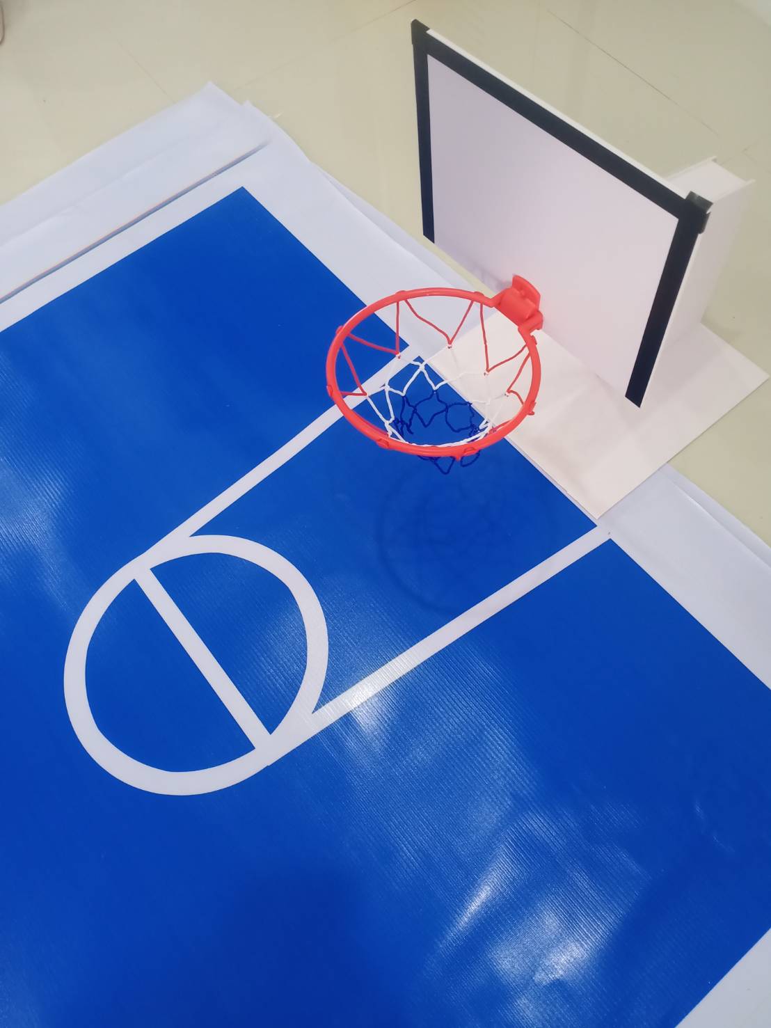 สนามหุุ่นยนต์นักบาสเกตบอล พร้อมแป้นบาสและห่วง ขนาดมาตรฐาน สพฐ. Ex