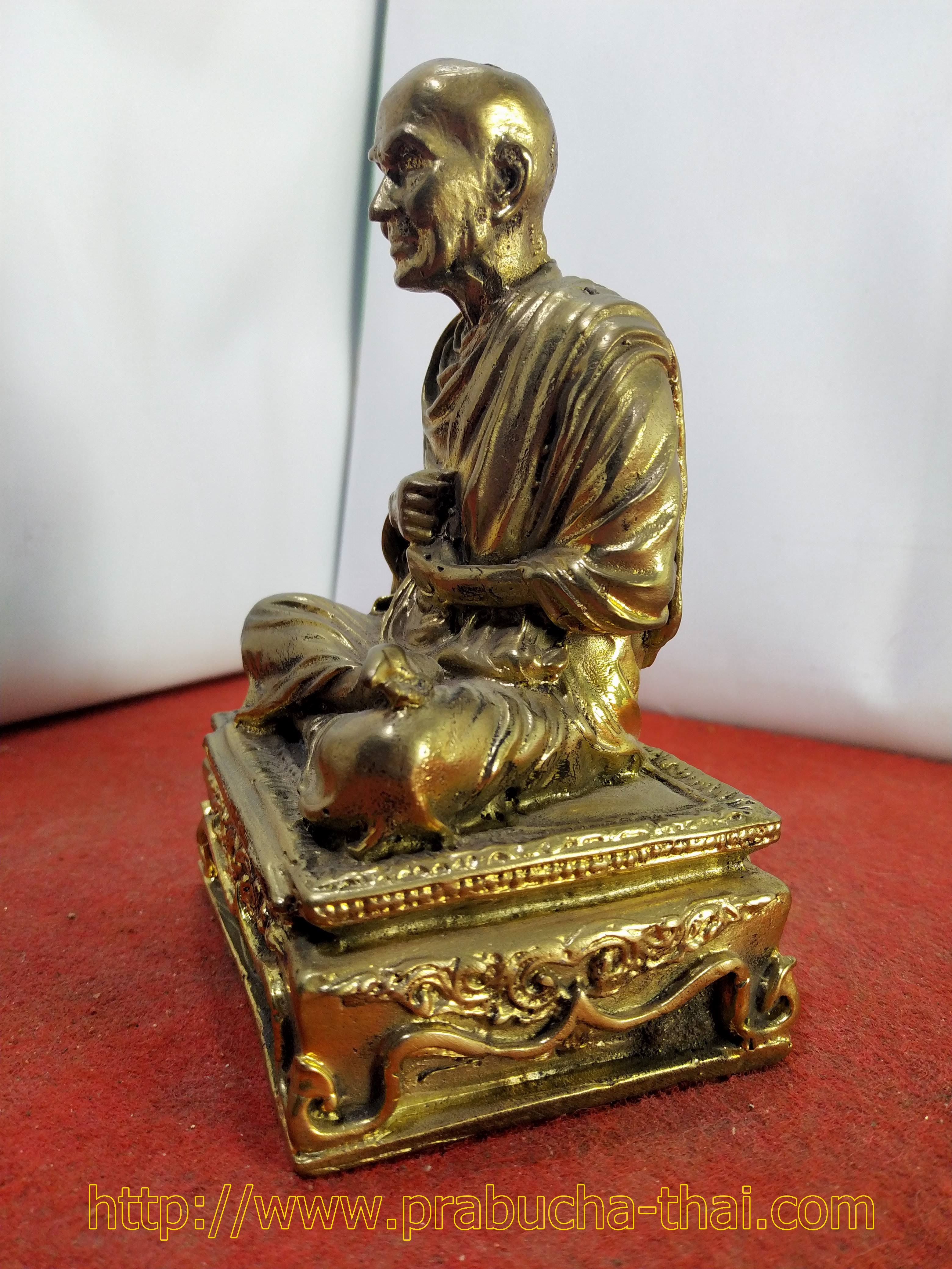 สมเด็จพระพุฒาจารย์ (โต พฺรหฺมรํสี) ฐาน 3 นิ้ว เนื้อทองเหลืองขัดเงา