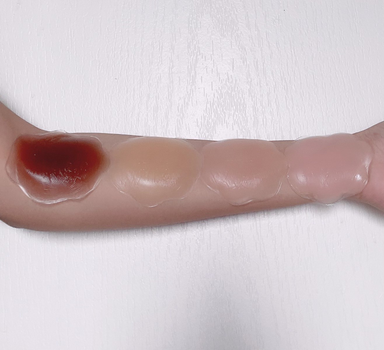 ซิลิโคนแปะจุก ที่ปิดหัวนม แปะหัวนม ปิดจุกนม เนื้อเจลทรงดอกไม้ขนาด 6.5cm และเนื้อด้านทรงวงกลมขนาด 8cm ซิลิโคนปิดจุก