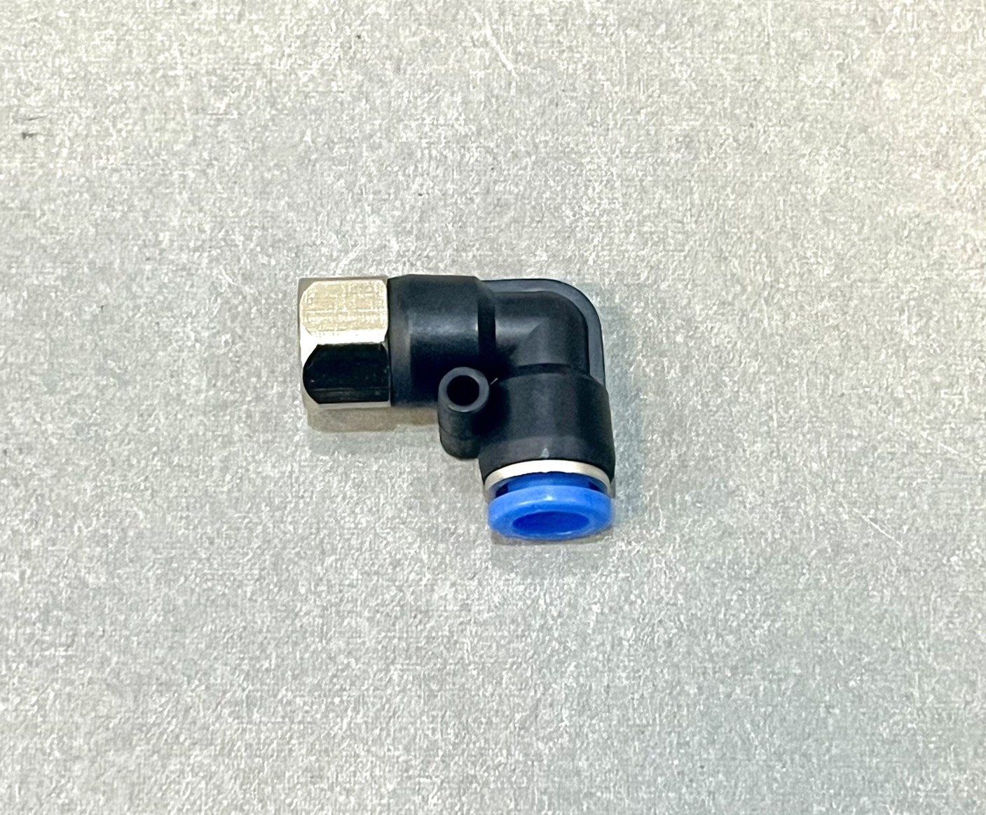 ข้องอ90ลม 8มิล ก.ใน 1/4" PLF8-02