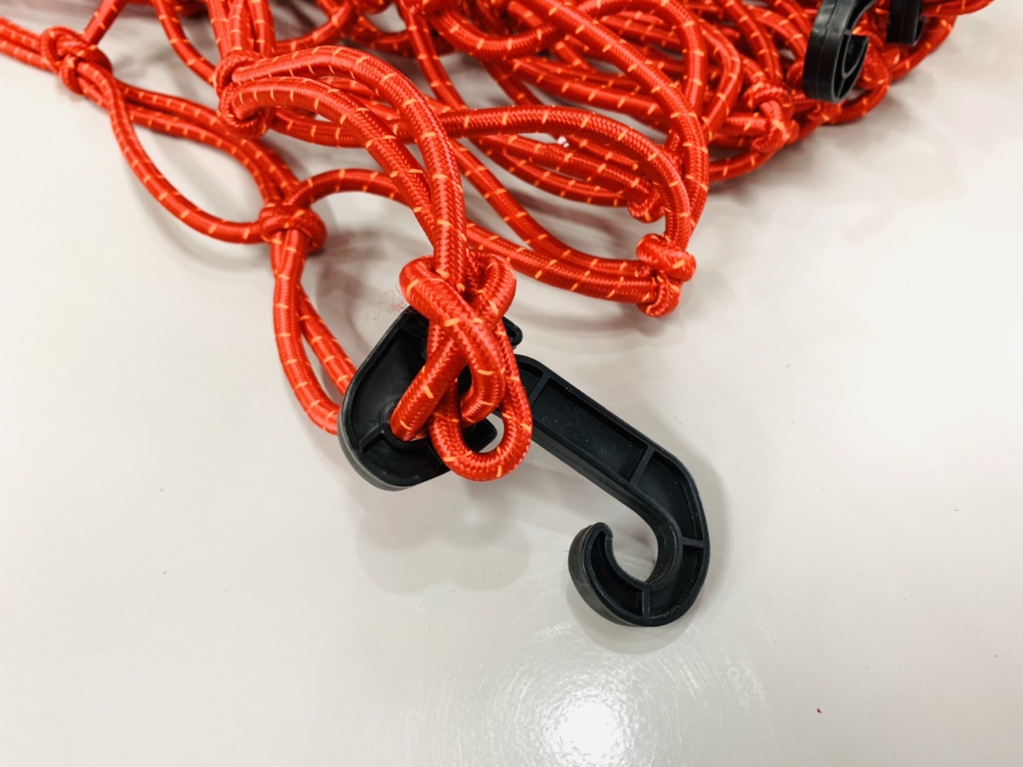 ตาข่ายคลุมรถกะบะ (ยางยืด)