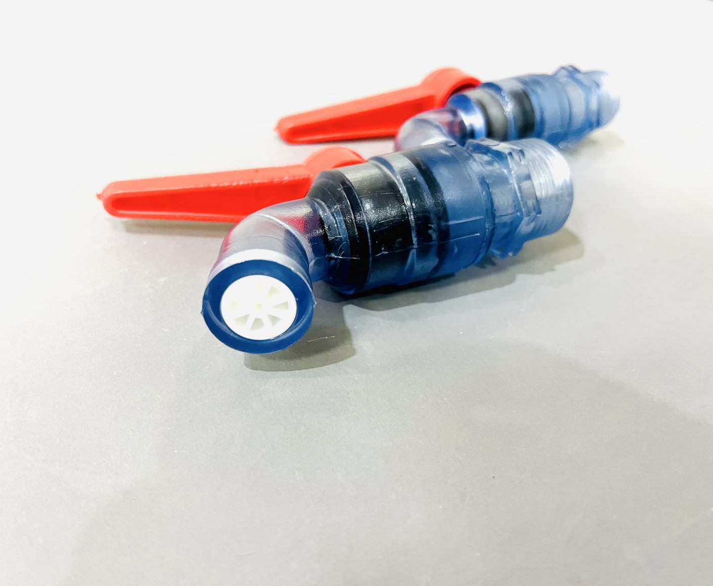 ก๊อกบอล PVC ใส