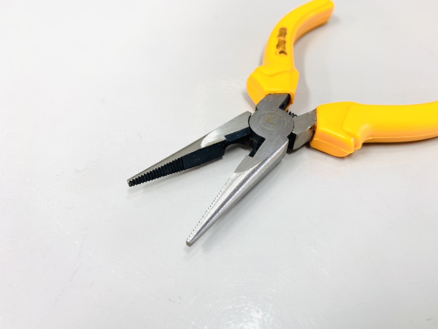 คีมปากแหลม 4.5" King Eagle