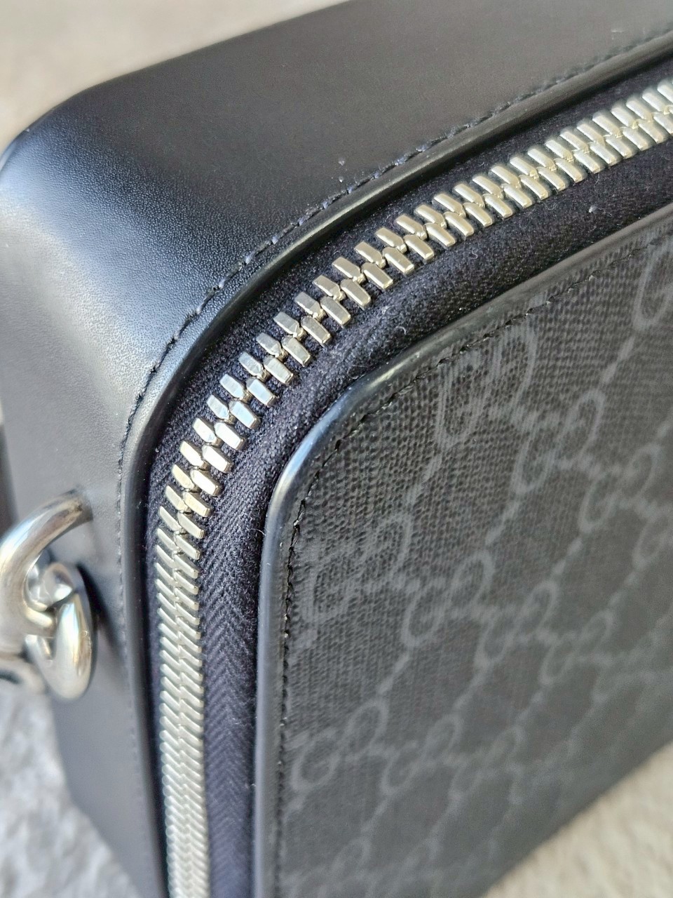 Gucci Black Small Shoulder Bag