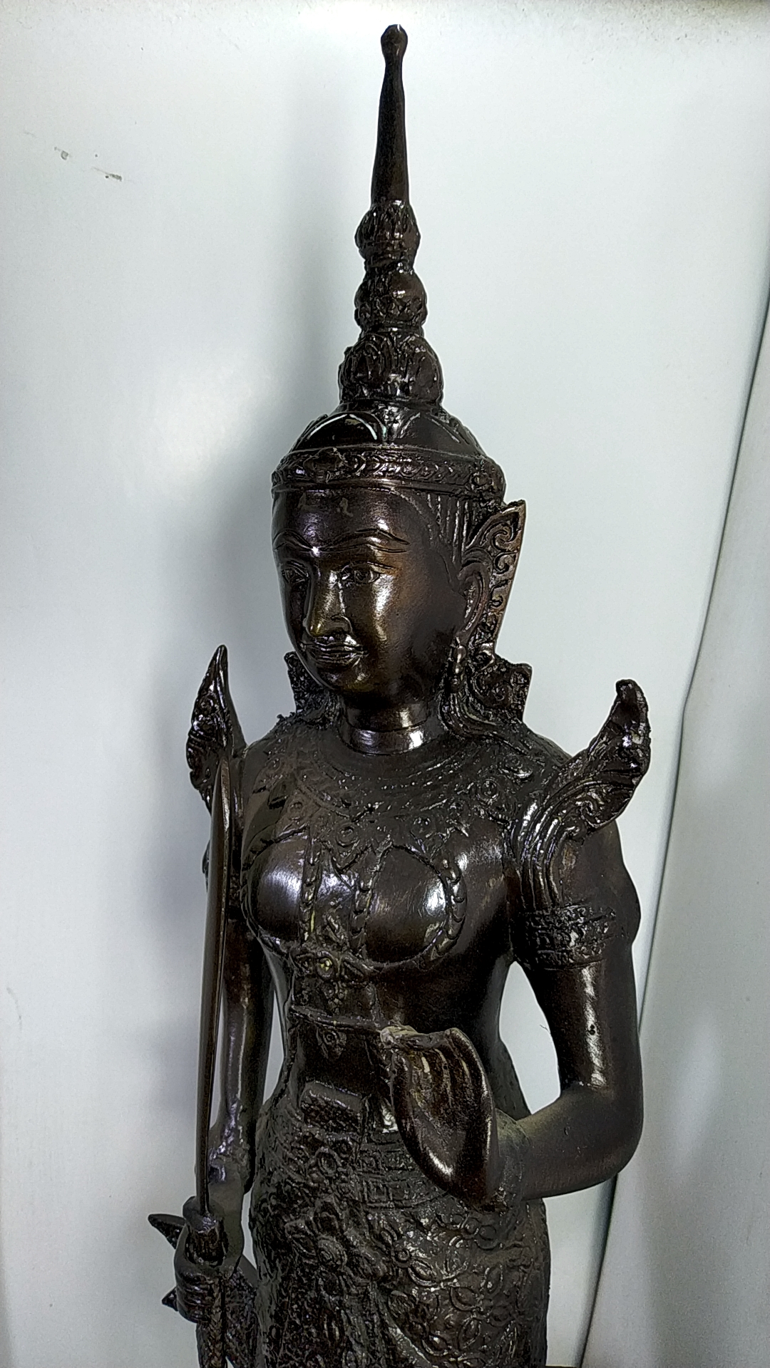 พระสยามเทวาธิราช สูง 22 นิ้ว เนื้อโลหะสำริดรมดำ