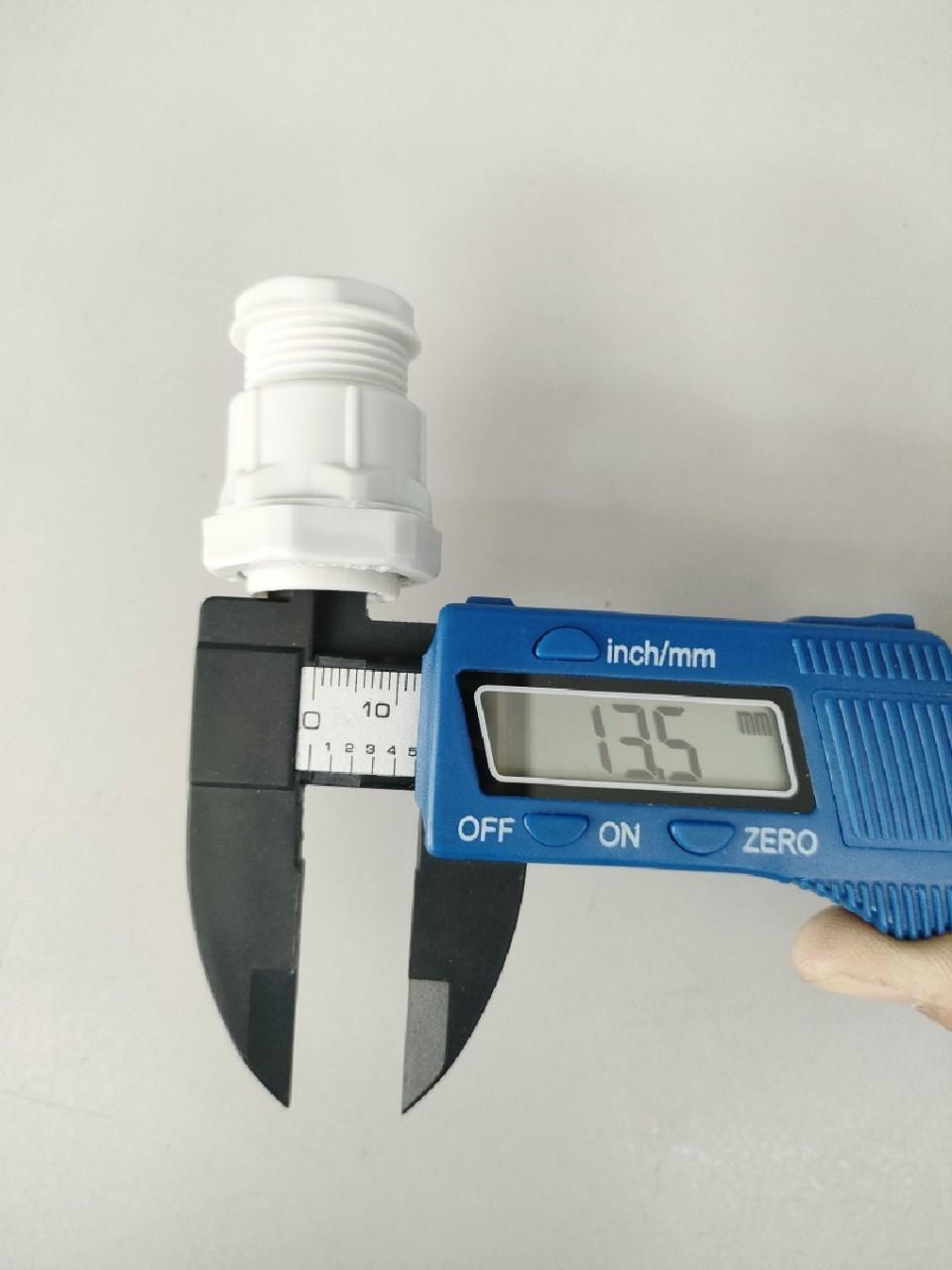 เคเบิลแกลน สีเทา