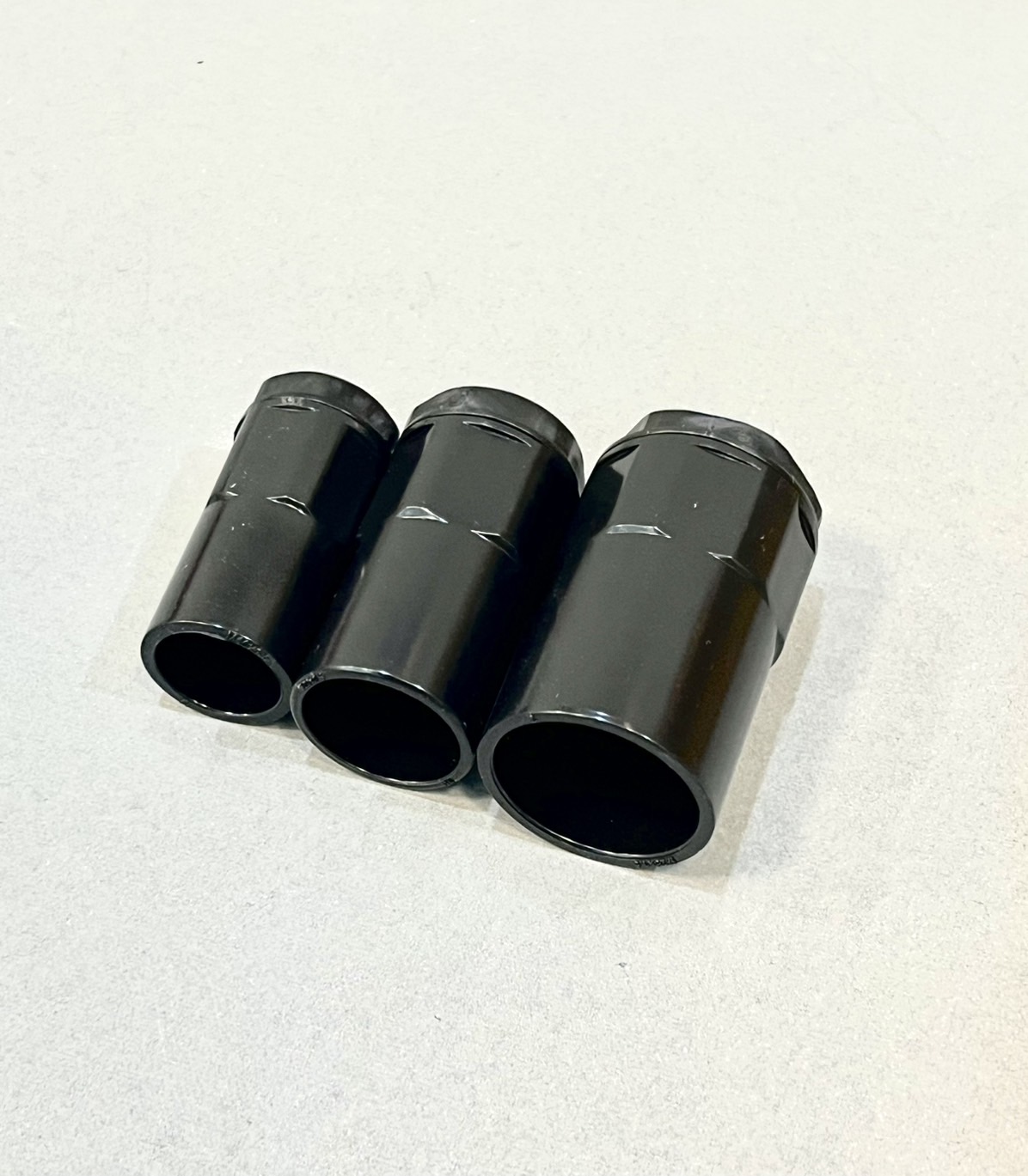 ข้อต่อเข้ากล่องดำ