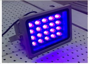 โคมไฟแอลอีดียูวี ชนิด 20 ดวงย่อย