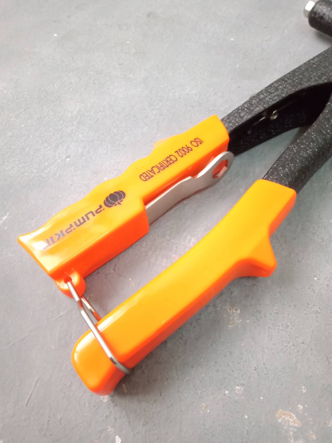 คีมย้ำรีเวท พัมคิน รุ่นประหยัด