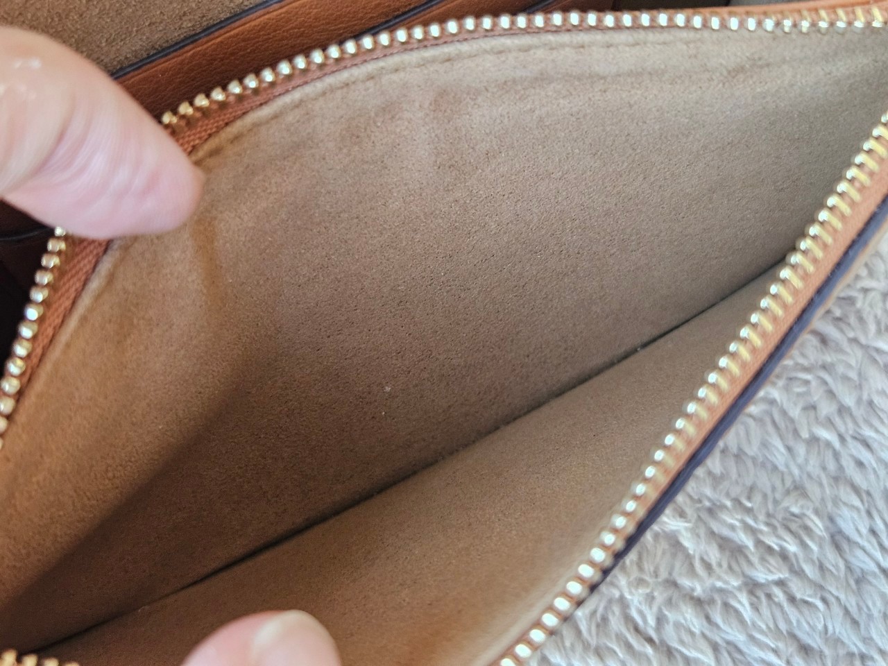 MCM Tracy Crossbody in Visetos