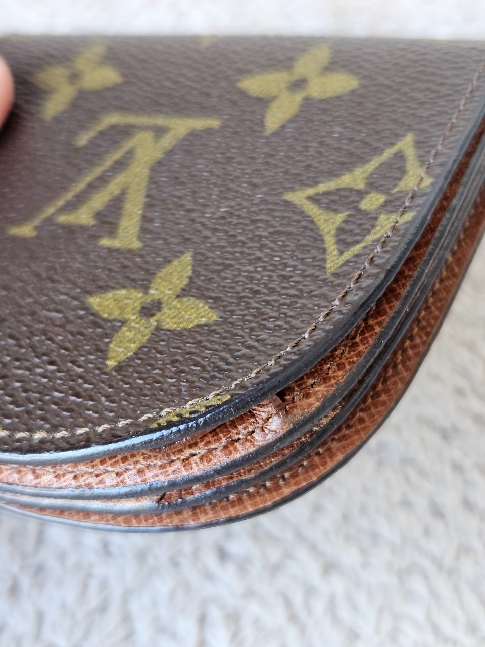 LV Porte Monnaie Gousset Coin Purse dc04