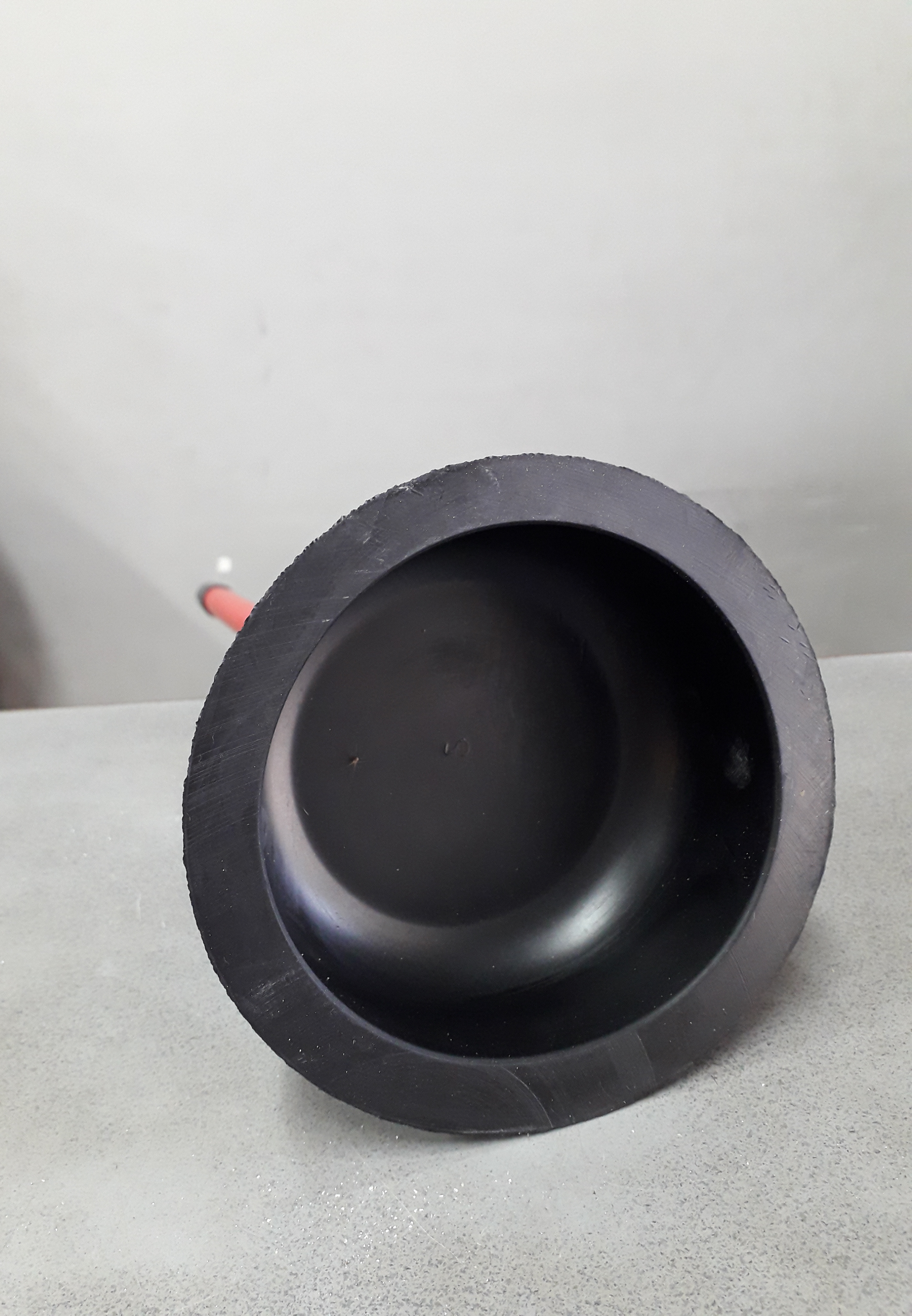 ยางปั้มส้วมด้ามไม้หุ้มปลอกสี