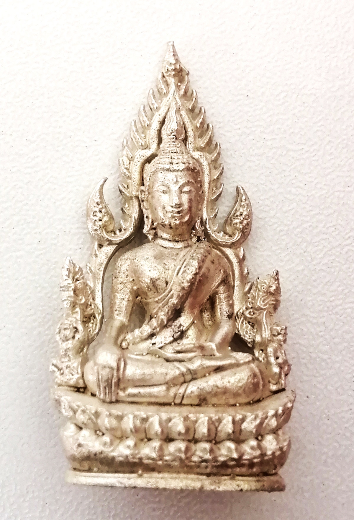 พระพุทธชินราช พิมพ์ลอยองค์ รุ่น จอมราชันย์ ปี 2555