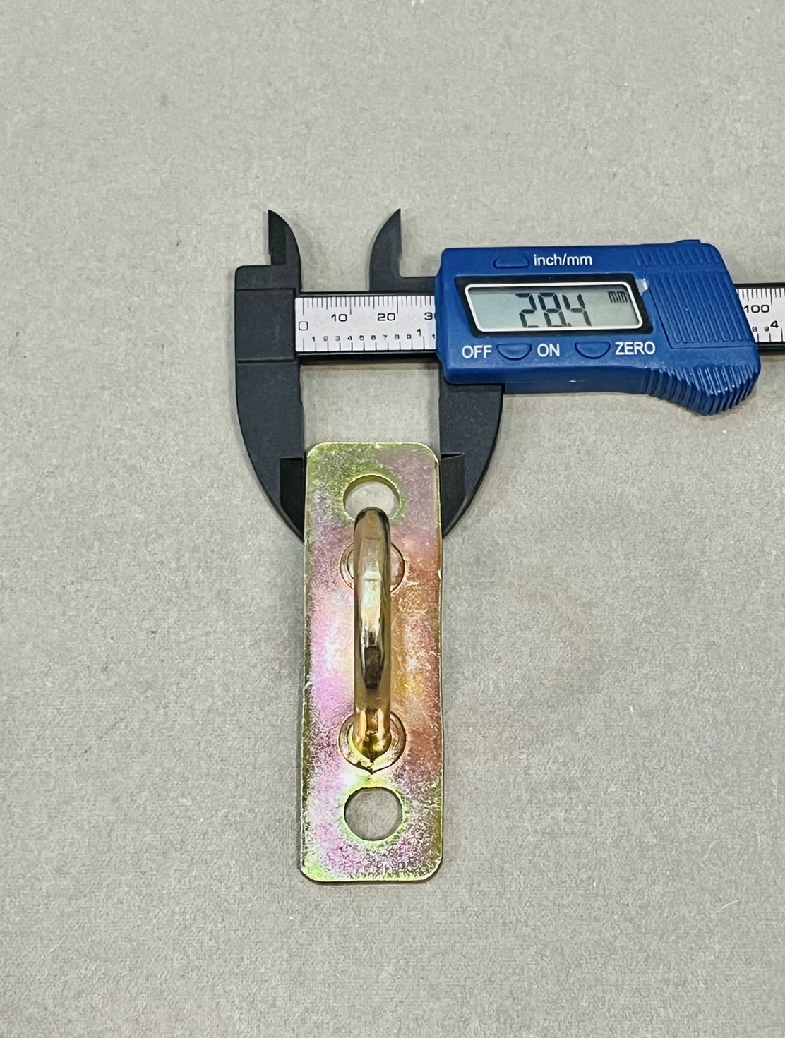 ตะขอแขวนเพดาน ตัวยู