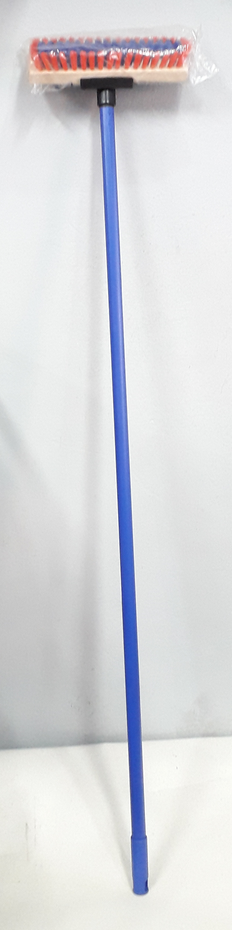 แปรงขัดพื้นขนไนล่อน+ ด้ามยาว หัวพลาสติก