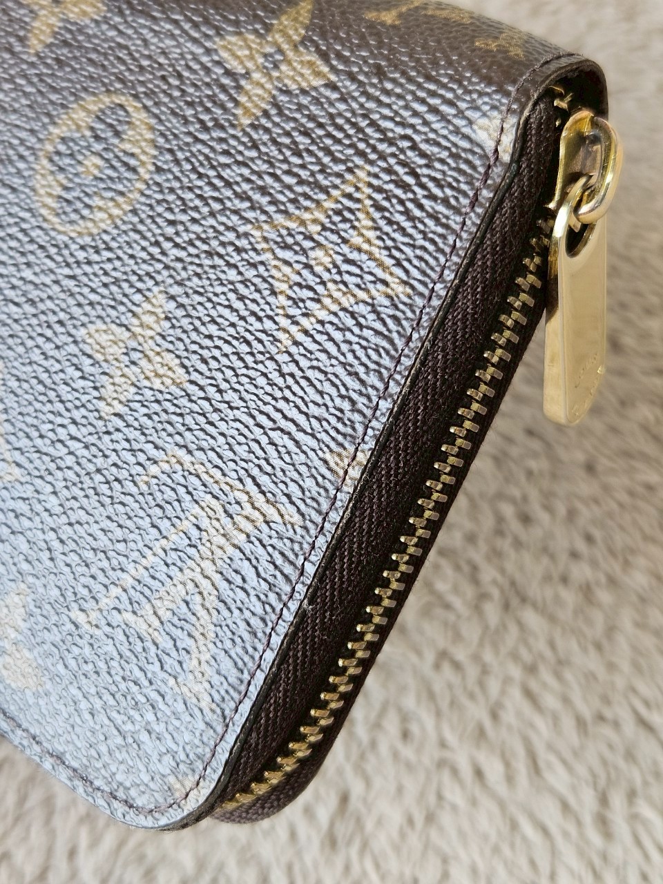 LV Zippy Mono Wallet