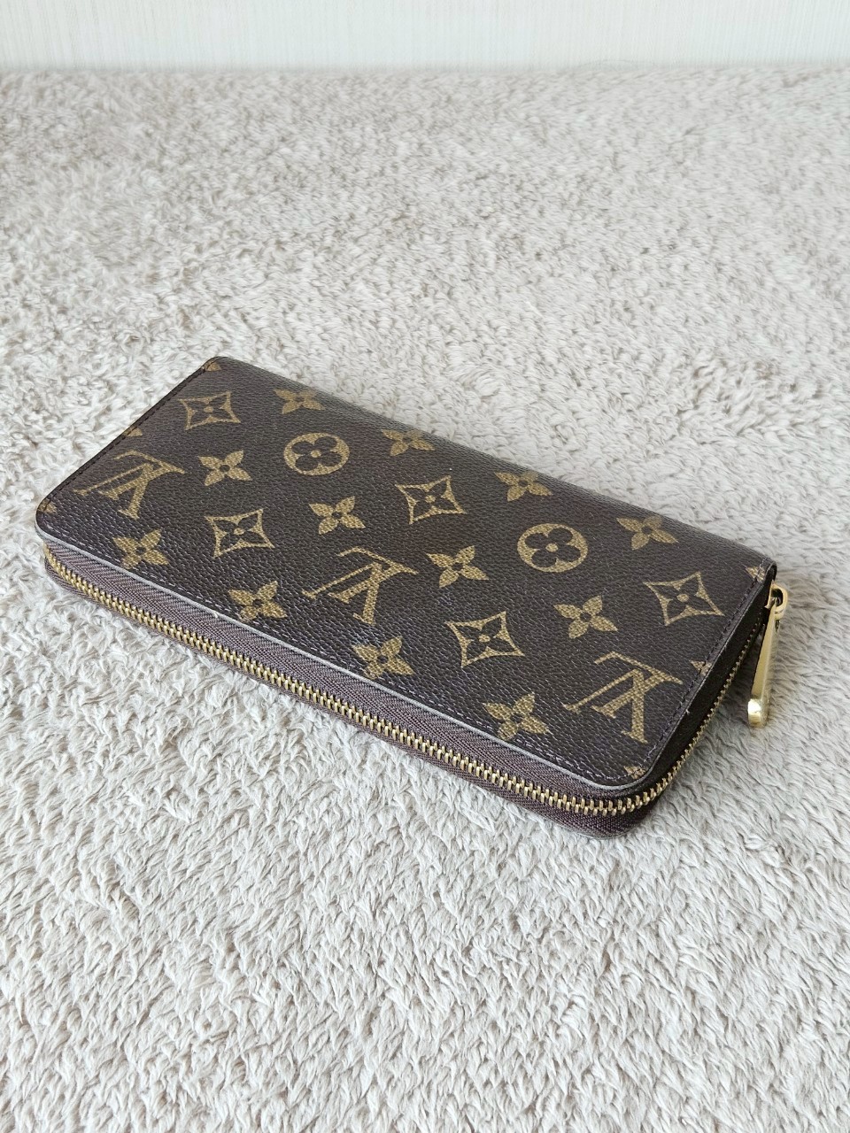 LV Zippy Mono Wallet