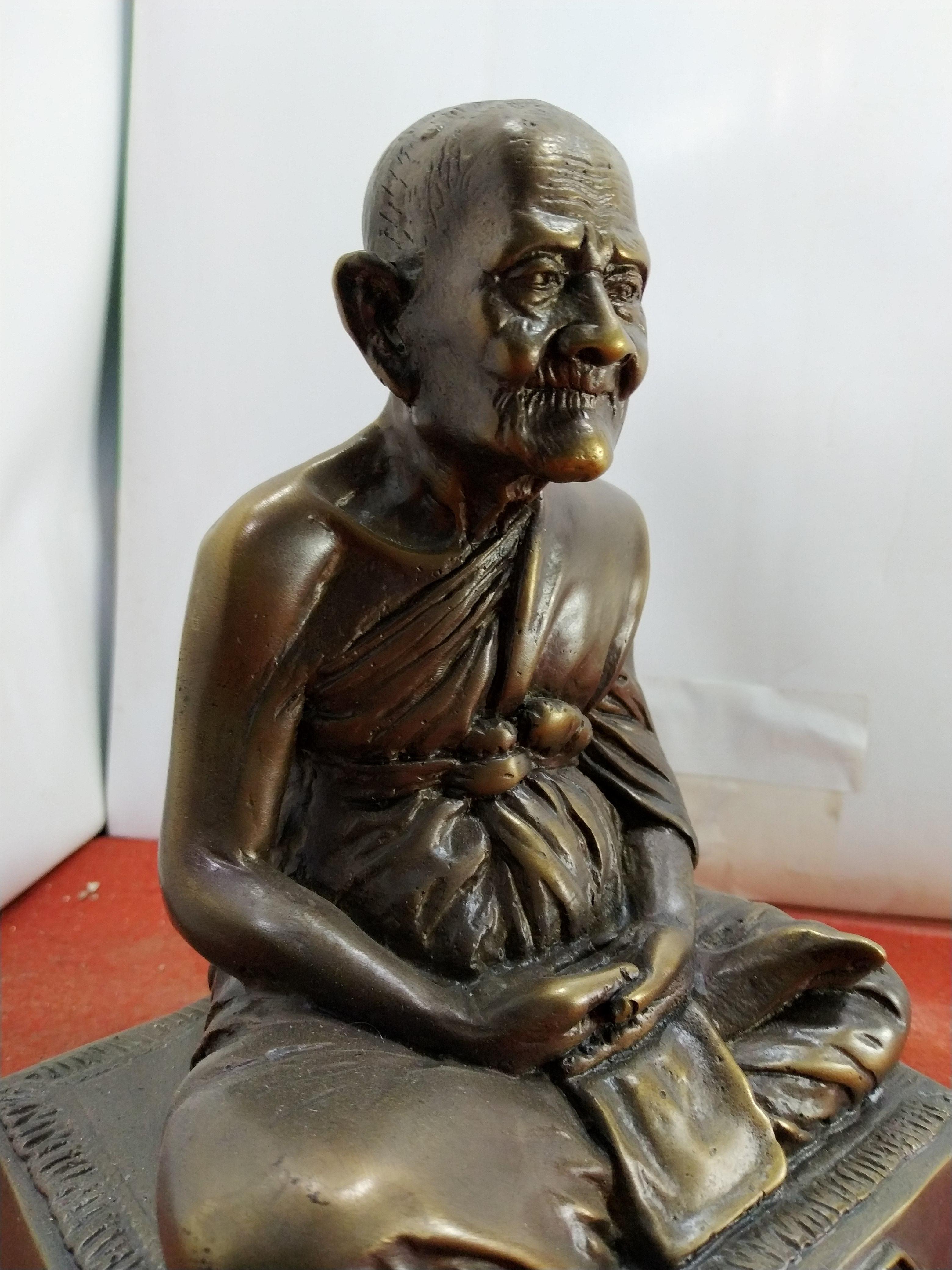 หลวงปู่ทอง วัดกบ(วัดวรนาถบรรพต) จ.นครสวรรค์ หน้าตัก 5 นิ้ว