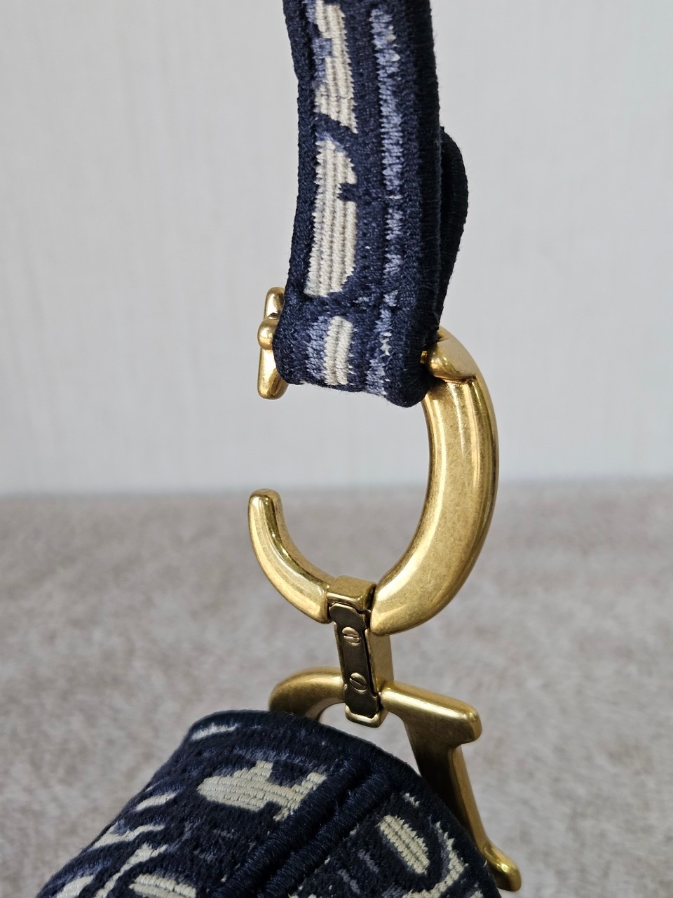 Dior Saddle Oblique size Medium