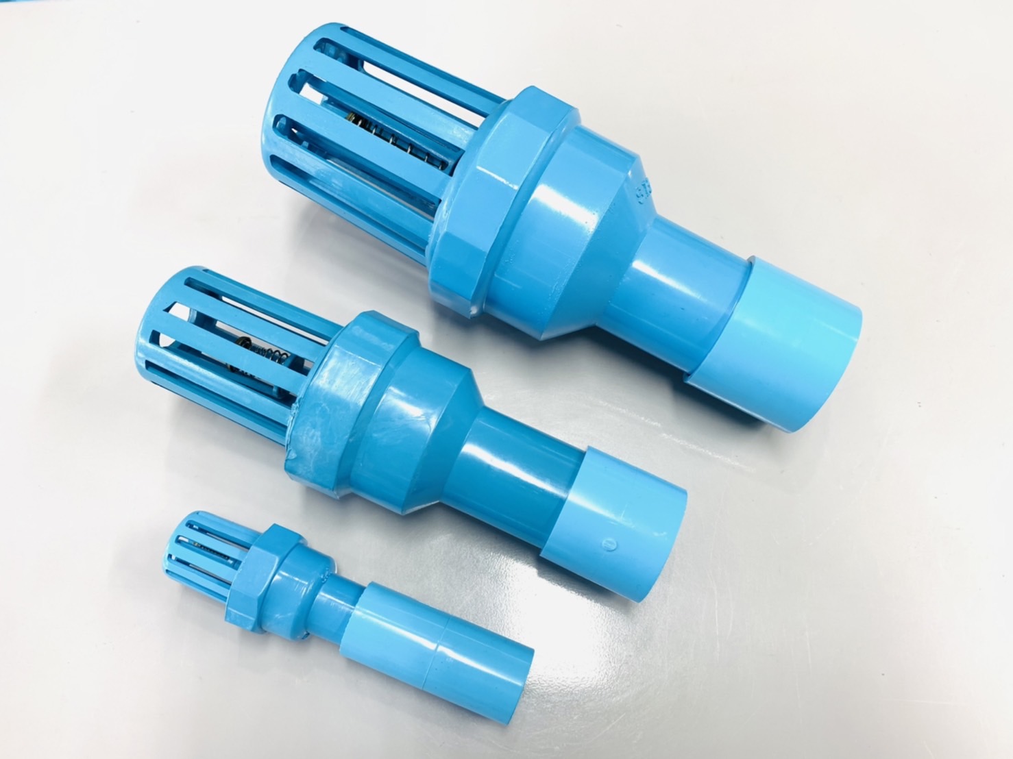 ฟุตวาล์วดูดน้ำ PVC สวม โรงเล็ก (หัวกะโหลก)