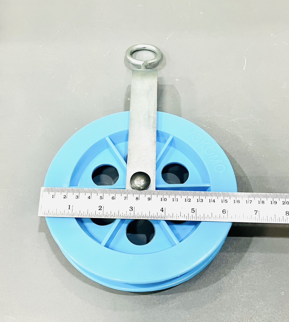 รอกเชือก PVC Yokomo