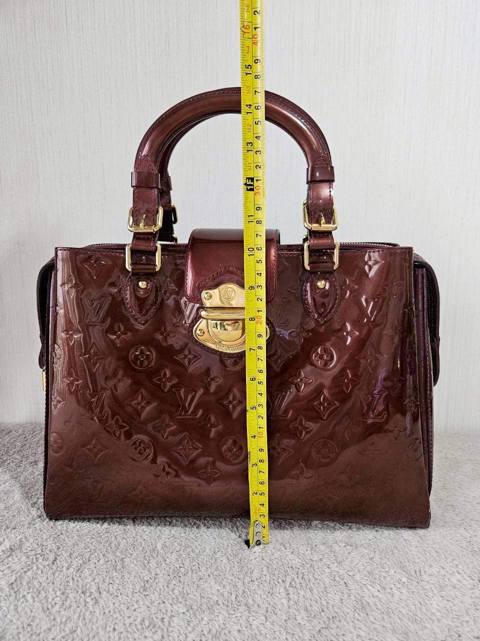 LV M91390 Melrose Amarante Vernis
