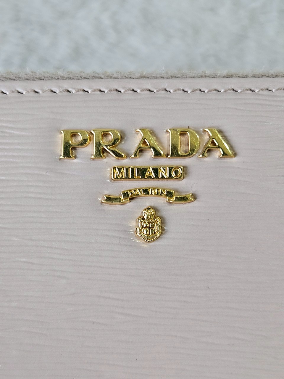 Prada 1ML506 Zippy สีนู๊ด