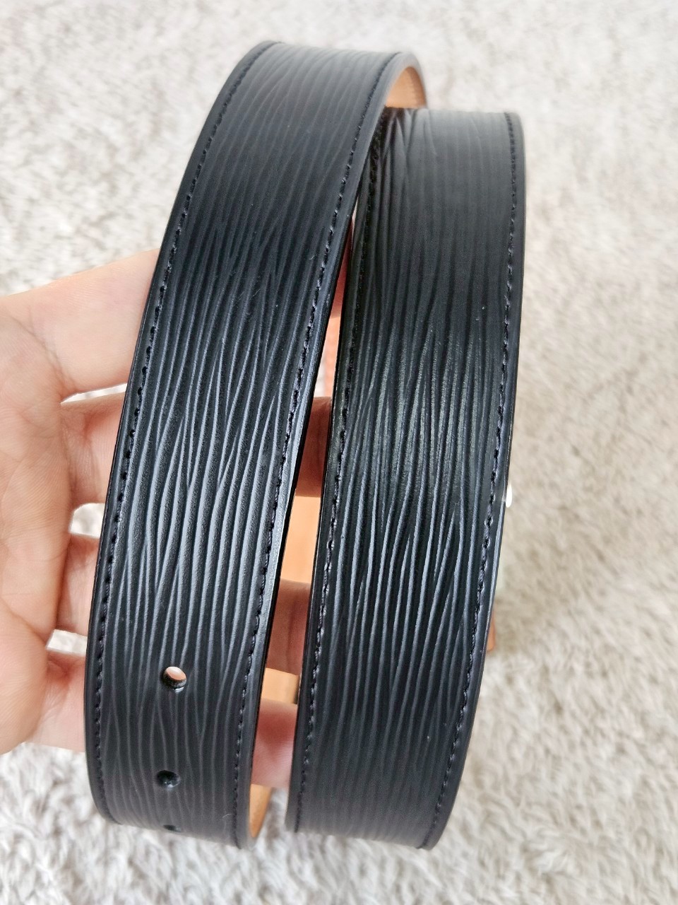 LV M9553 Black EPI Leather Belt