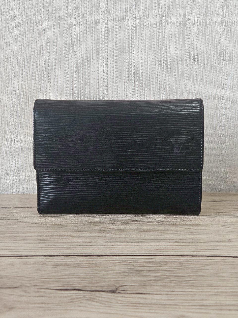 LV Epi Trifold Black Long Wallet